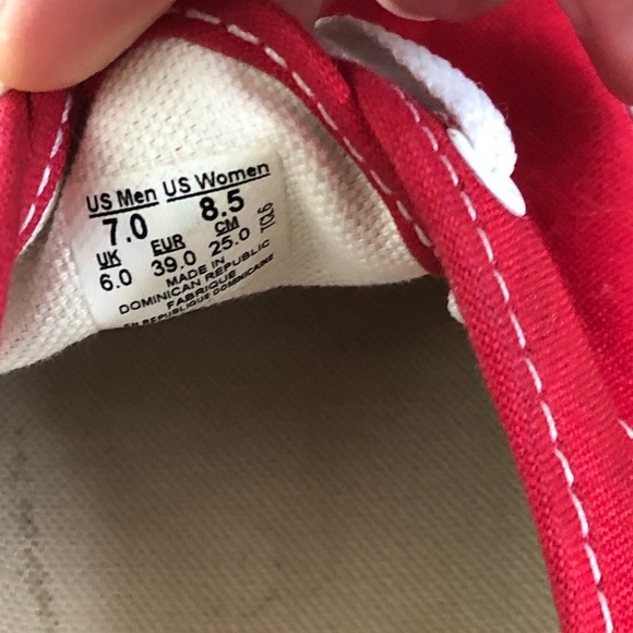 Red Authentic Vans - Picture 5 of 5